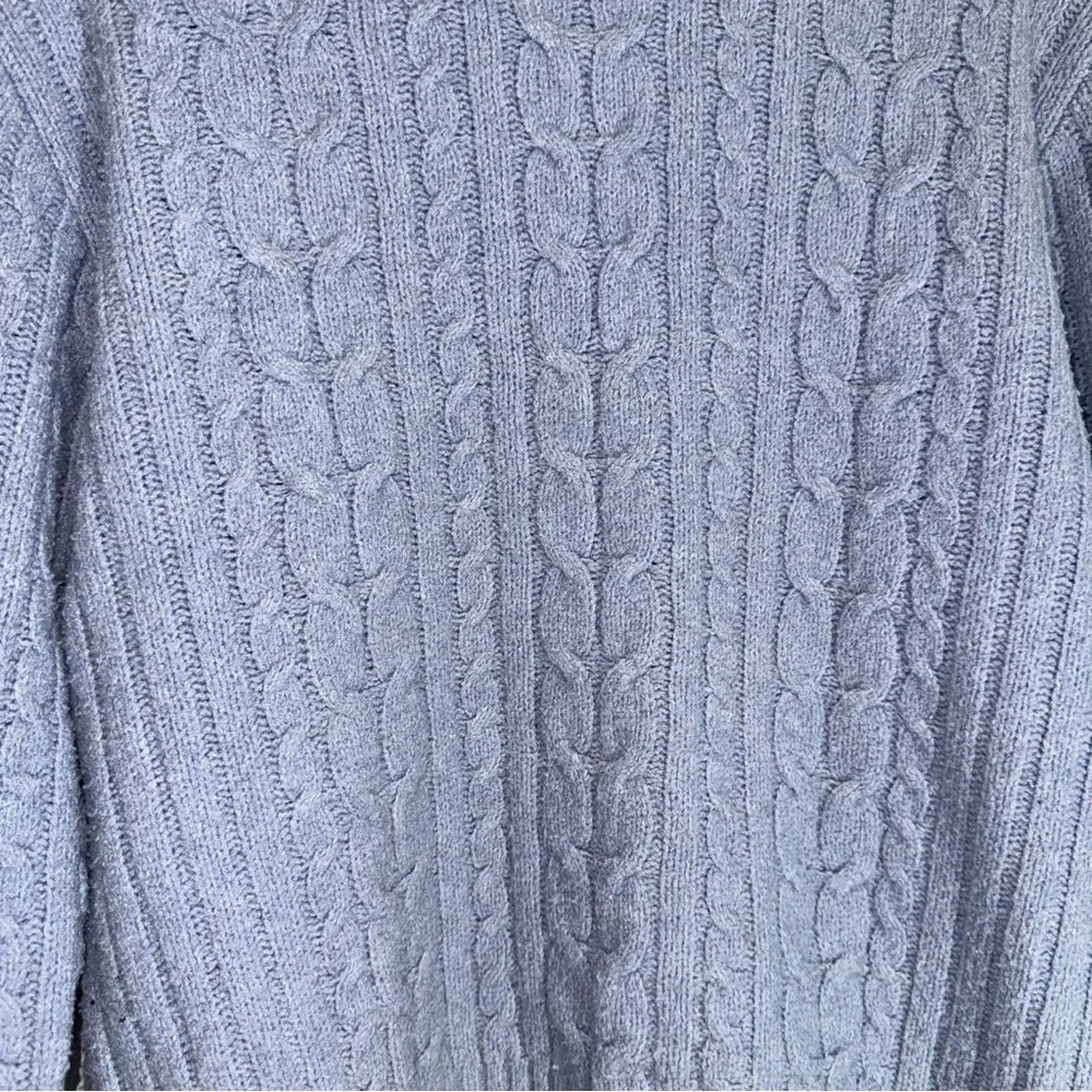 Hollister Blue Crew Neck Cable Knit Sweater - Picture 5 of 11
